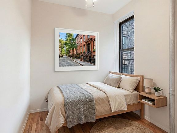 3rd image of 31 Bedford St APT 29
