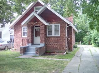 2012 Lyons Ave, Lansing, MI 48910