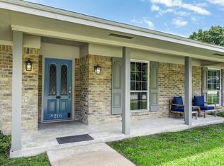216 Northwood Dr, McKinney, TX 75071