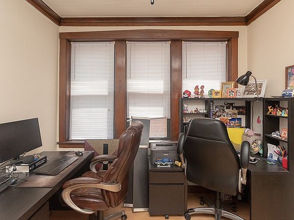 5th image of 3615 N Paulina St #C2