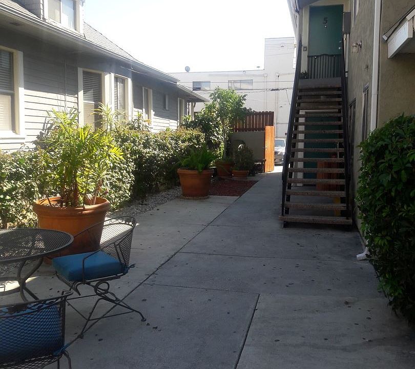 1st image of 5732 Waring Ave APT 3