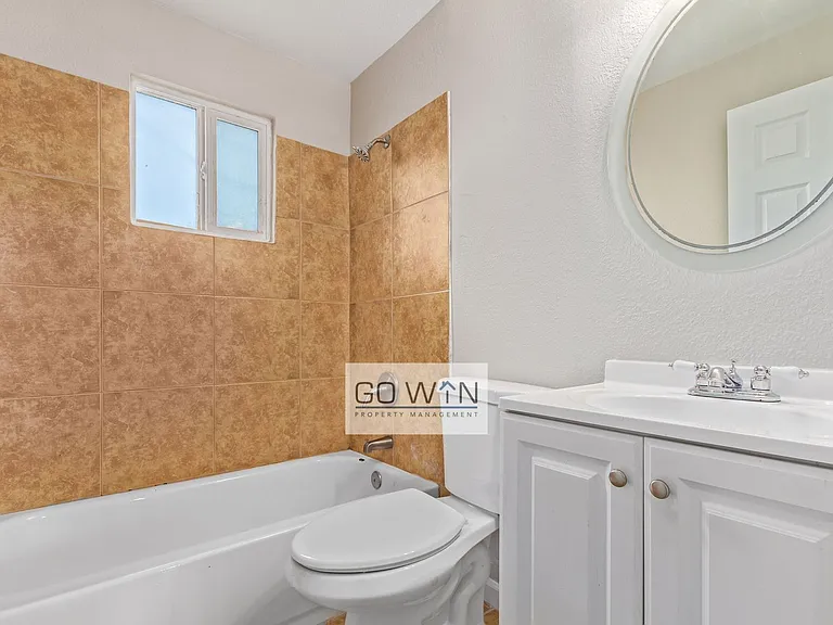 2146 E Taylor St — Photo 21