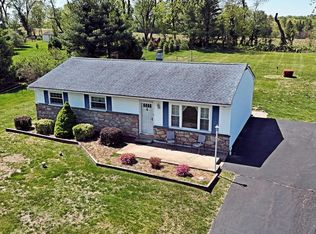 64 Mitchell Dr, Pottstown, PA 19465