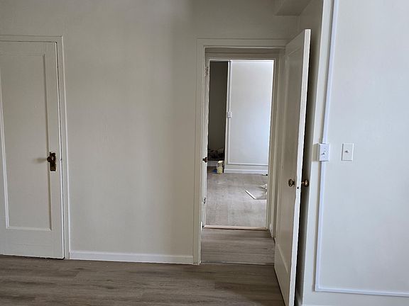 3rd image of 1959 McGraw Ave APT 4E