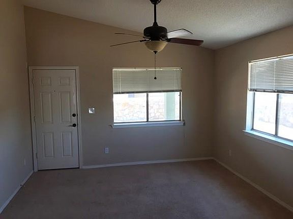 3rd image of 11880 Mesquite Miel Dr