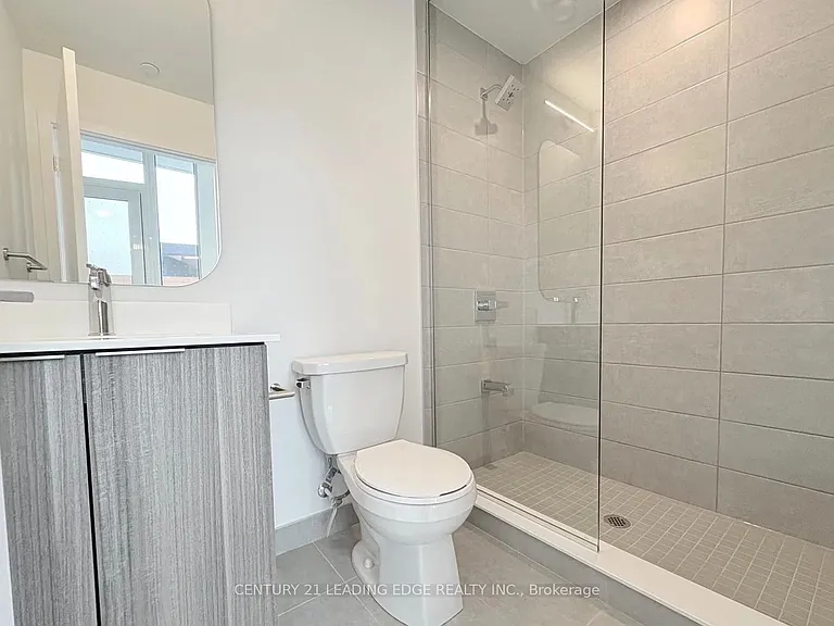 15 Richardson St #1207 — Photo 5