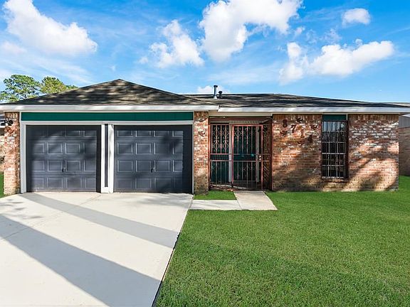 3rd image of 8714 Valley Meadow Dr