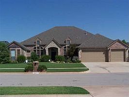 Home for Sale in EDMOND, Oklahoma $329,900