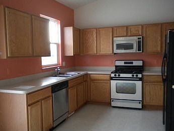 3rd image of 7454 Carlton Dr