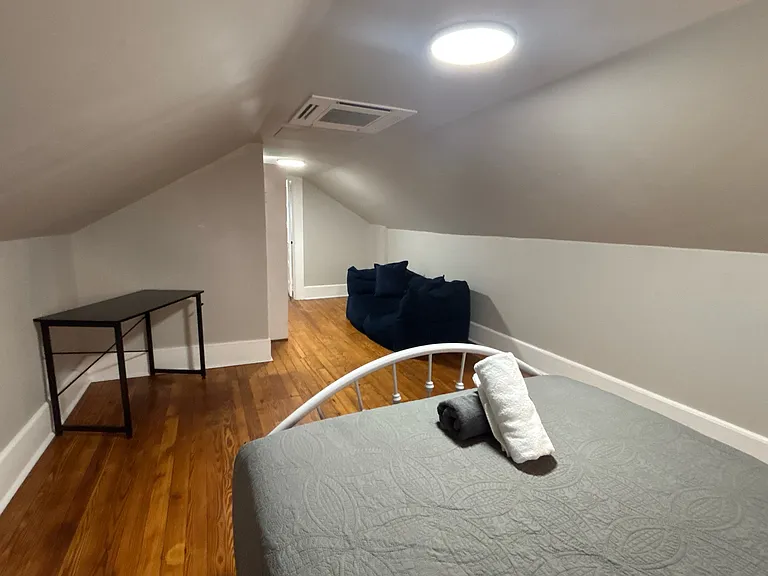 804 Holloway St #2 — Photo 9