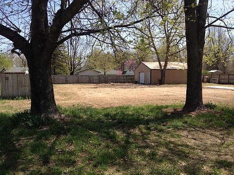 2nd image of 39920 W Dorothy Dr