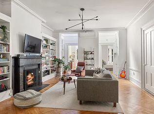 54 Remsen St APT 2, Brooklyn, NY 11201