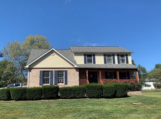 5213 Windmill Rd, Imperial, MO 63052