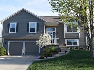 18797 W 163rd Ter, Olathe, KS 66062