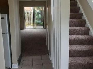 21 King Arthur Blvd, Westerville, OH 43081