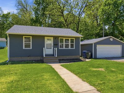 1523 Kirkwood Blvd, Davenport, IA, 52803