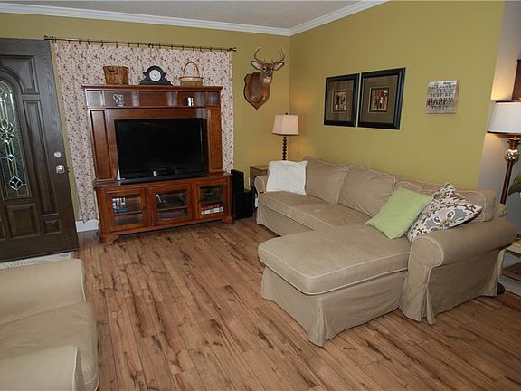 3rd image of 32000 Tropical Shores Dr