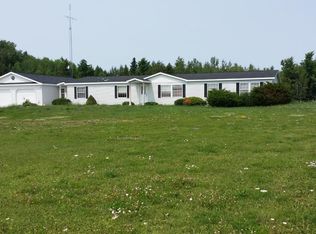 6545 Twin Lakes Rd, Cheboygan, MI 49721