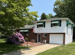 8539 Phillips Rd, Holland, NY 14080