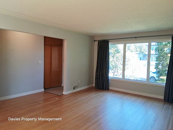 5th image of 9616 146th St NW