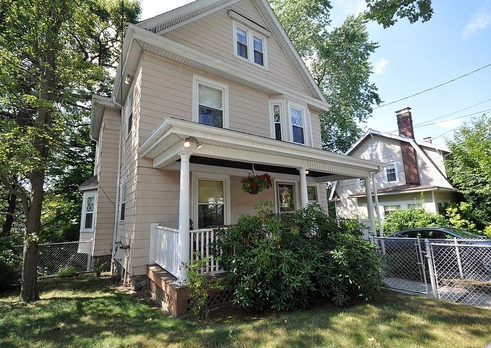 73 Tanager St, Arlington, MA 02476 Zillow