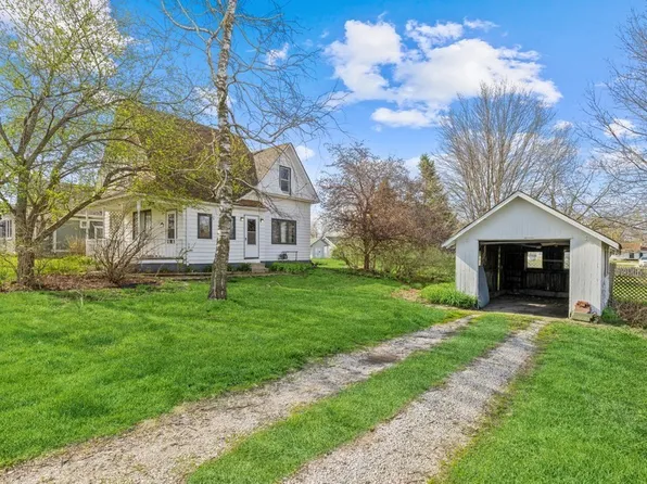 715 Latrobe Ave, Mc Callsburg, IA 50154