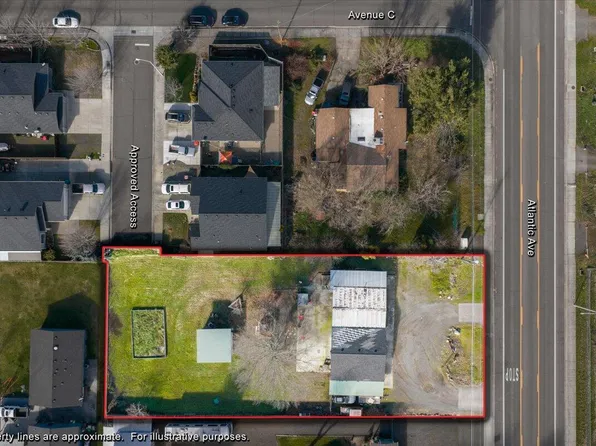 7735 Atlantic Ave, White City, OR 97503