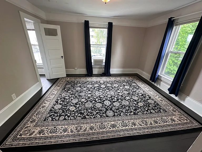 300 N Sprague St #3 — Photo 14