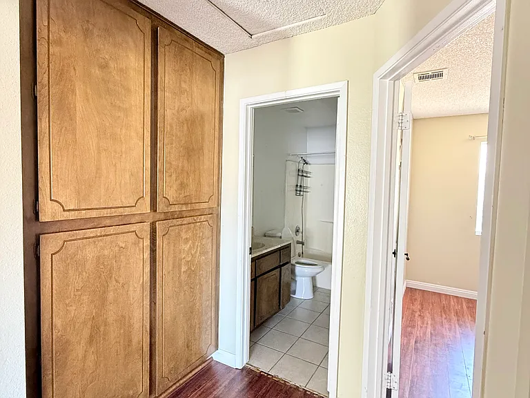15739 Wanaque Rd #C — Photo 16