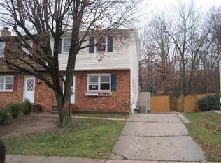 217 Scotts Manor Dr, Glen Burnie, MD 21061
