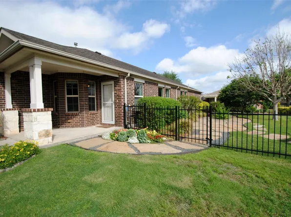 3831 County Seat Ln, Richmond, TX 77469