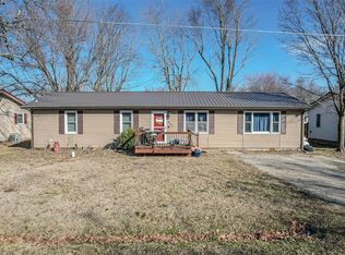 604 Cedar St, Richland, MO 65556