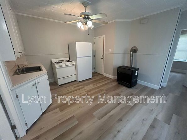 415 Main St #4