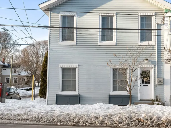 220 Walton St #B, Pt Hope, ON L1A 1N9