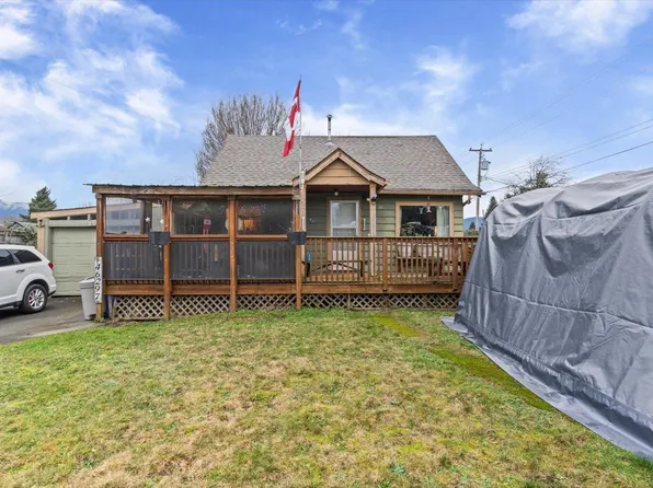 46297 Gore Ave, Chilliwack, BC V2P 2A2