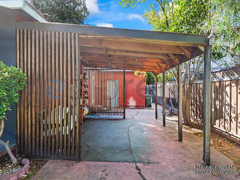 1038 Colton Ave — Photo 35