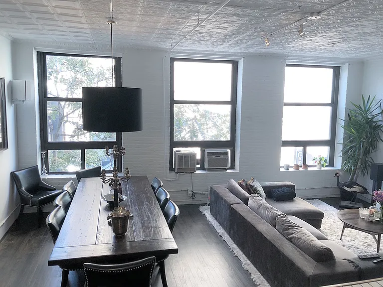 12 White St #4 — Photo 5