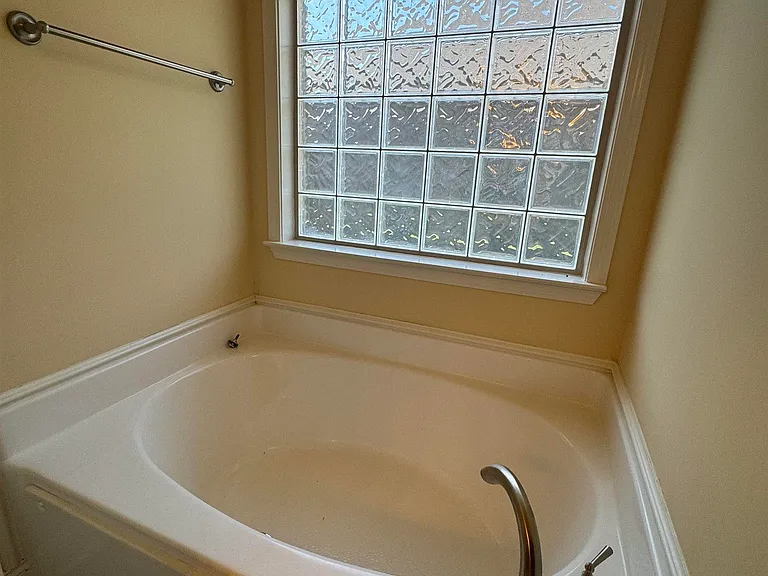 475 E Mossyleaf Dr — Photo 14