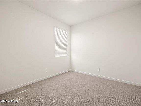 5th image of 32992 N Vineyard Avenue