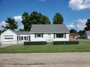 207 S Washington St, White Pigeon, MI