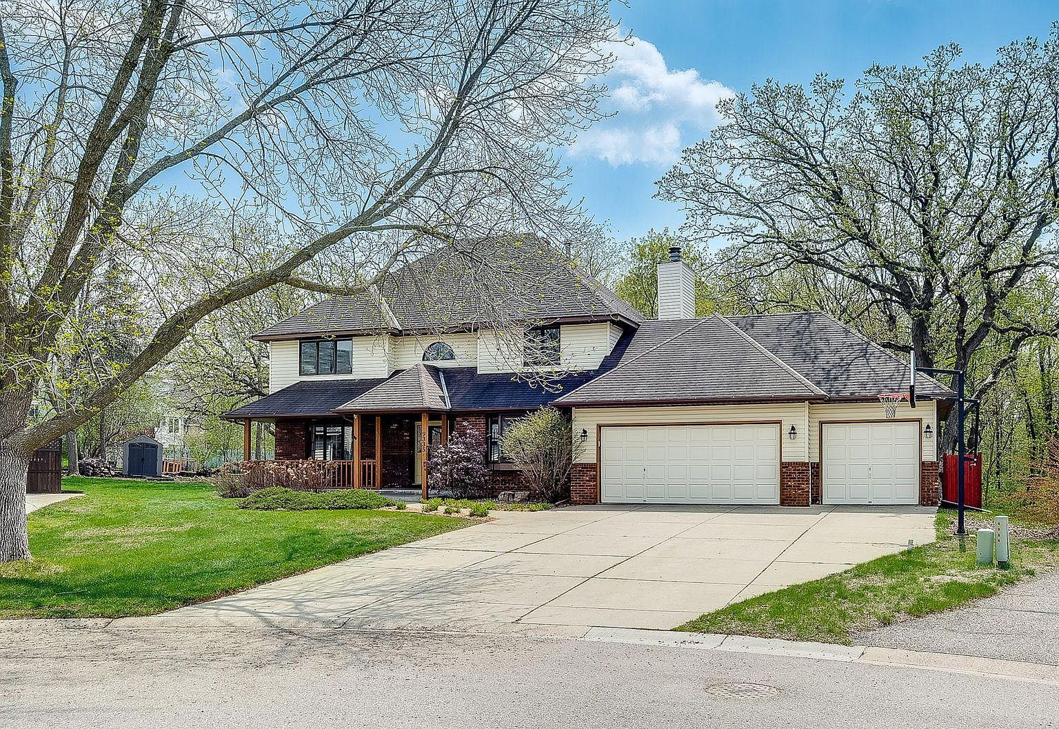 9335 Hillside Trl S, Cottage Grove, MN 55016 | Zillow