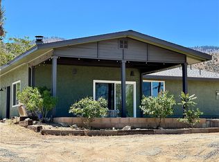 625 Tamarack Rd, Pinon Hills, CA 92372