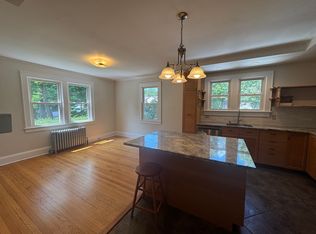 (Undisclosed Address), Huntington, NY 11743