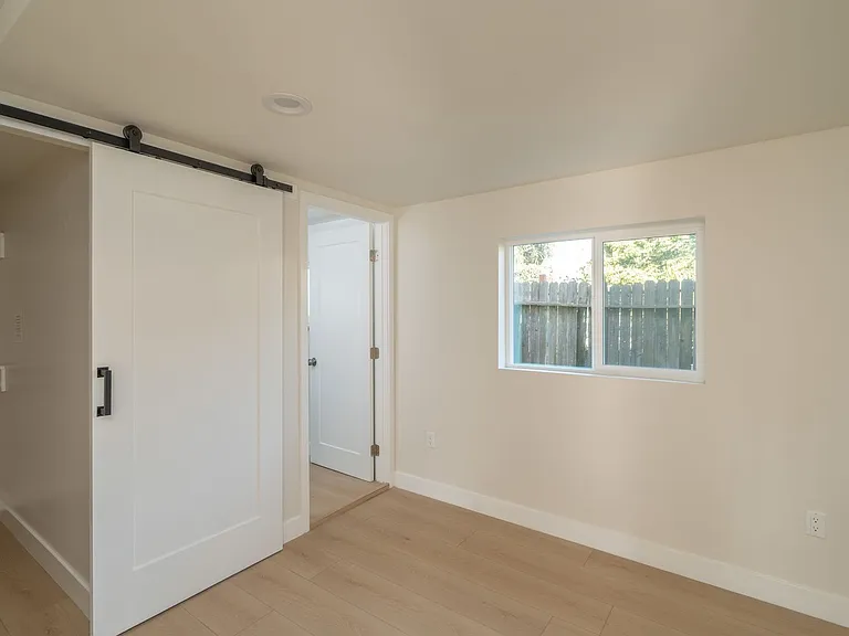 1411 S 8th Ave #B — Photo 7