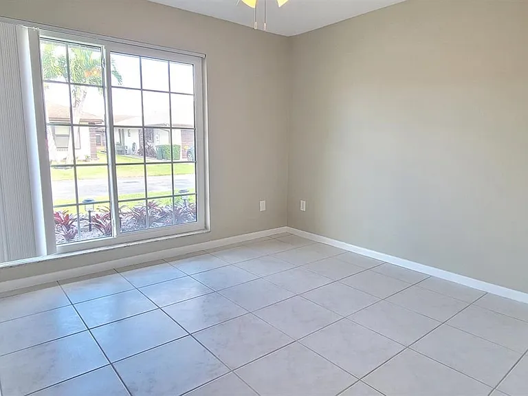 6209 Olivewood Cir — Photo 11