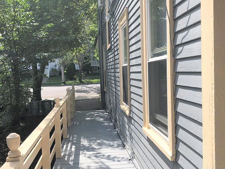 75 Lincoln Ave #1 — Photo 14