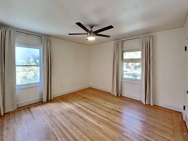 1866 Bidwell Way — Photo 19