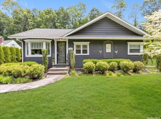 128 Christian Ave, Stony Brook, NY 11790