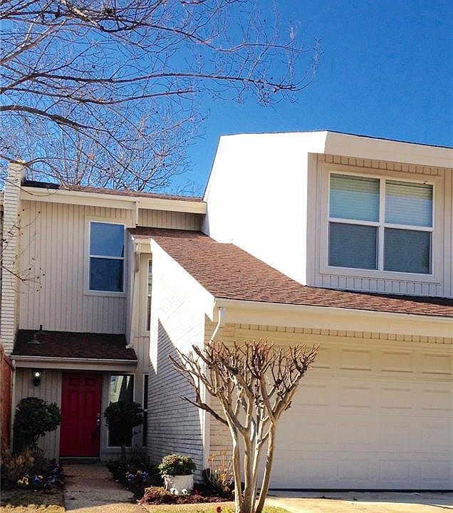 1st image of 2962 Country Place Cir