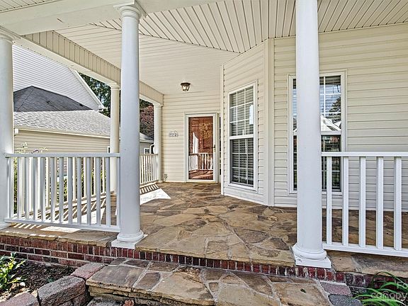 2nd image of 7534 Sedgebrook Dr E